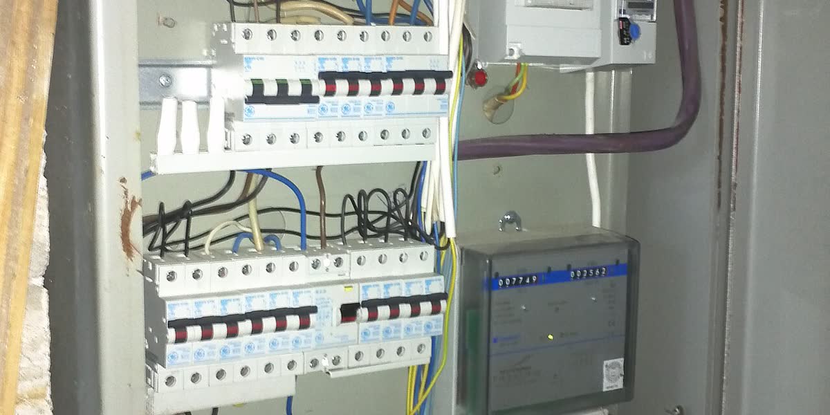 ELV vs Low Voltage: Where Quotes Get Double-Billed