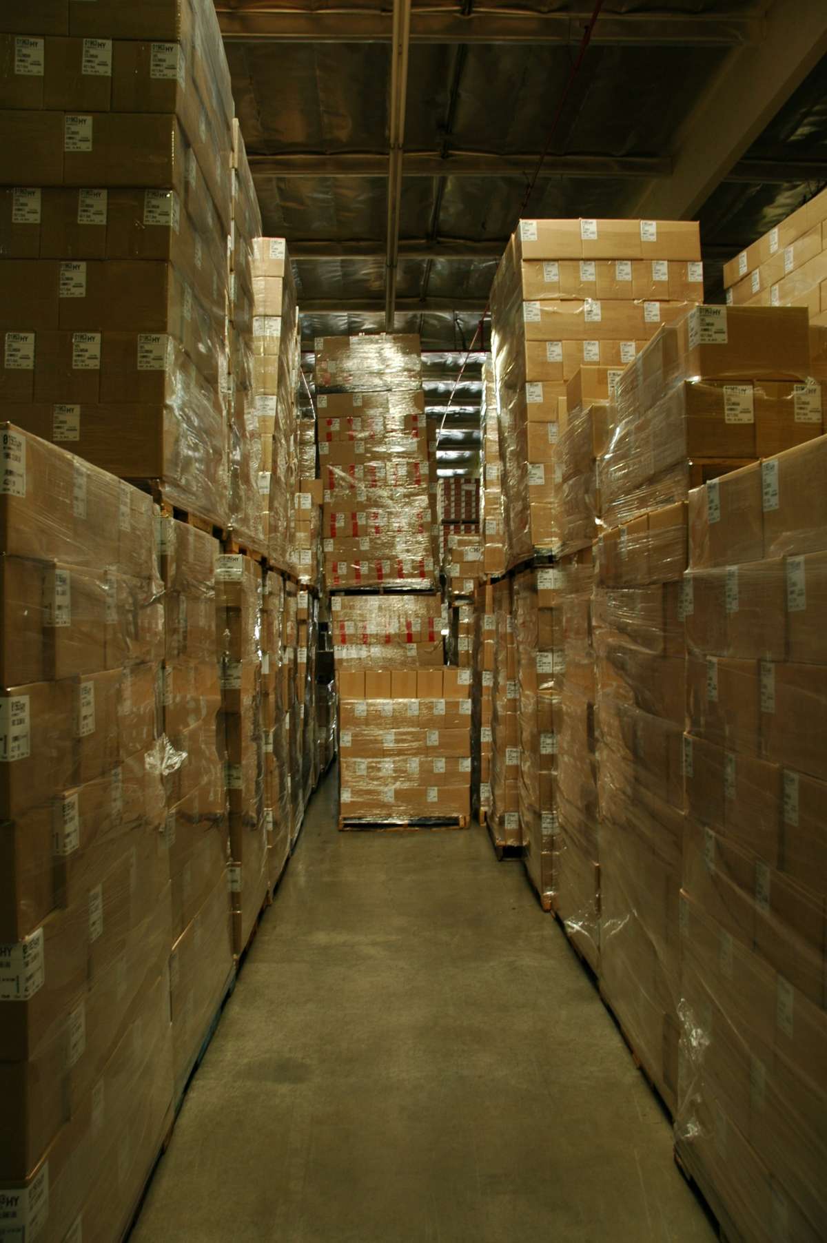 Goods from several suppliers consolidated in one container