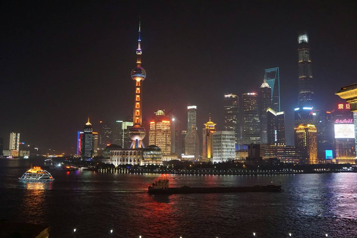 Shenzhen Sourcing Agent Guide: Find the Right Factory, Control Quality, Skip the Middlemen (2026)